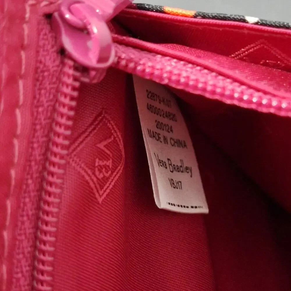 NWT Vera Bradley Iconic RFID Riley Compact Wallet - Passion Pink - Picture 6 of 8